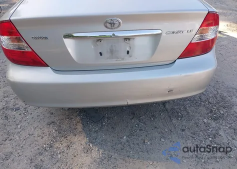 2002 Toyota Camry Le/Se/Xle из США, поврежденный, VIN 4T1BE32K12U103879